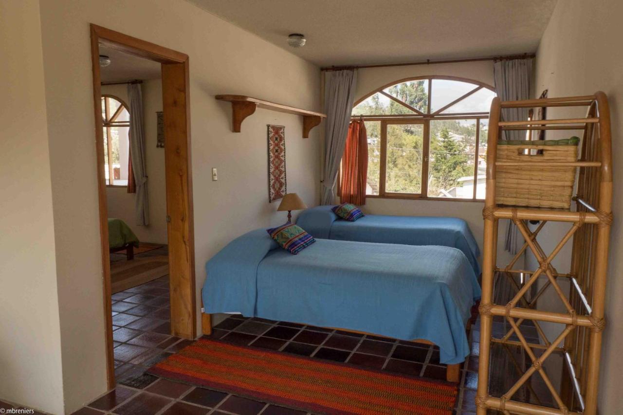 La Posada Del Quinde オタバロ エクステリア 写真